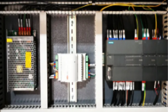 匯辰H7 SMART200系列在水冷螺桿機組中央空調的應用